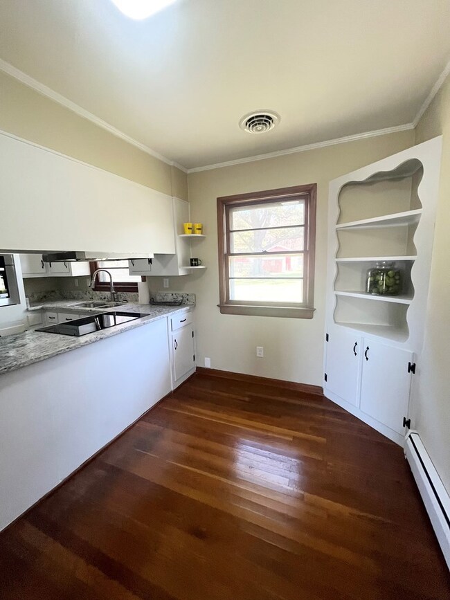 15323 Parks St, Bloxom, VA 23308 - photo 7