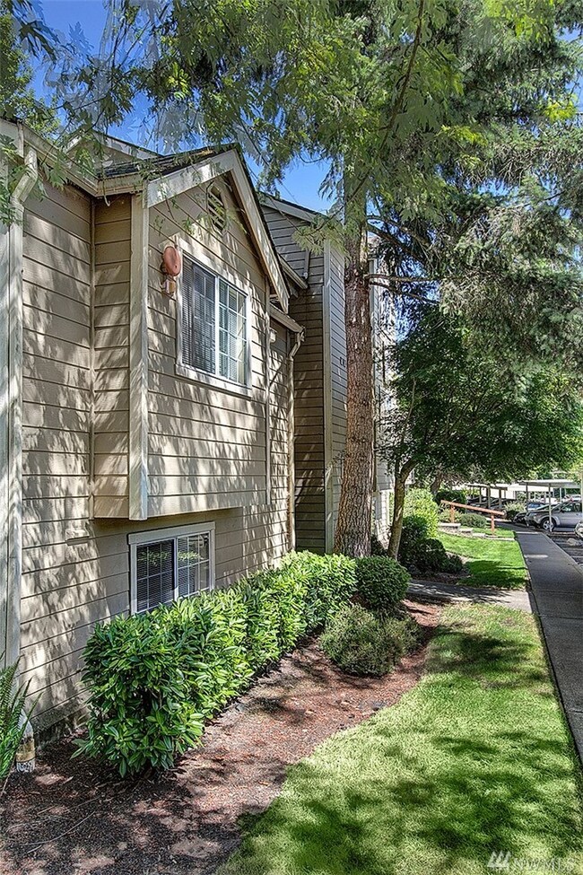 1840 S 284th Ln unit H202, Federal Way, WA 98003 - photo 2