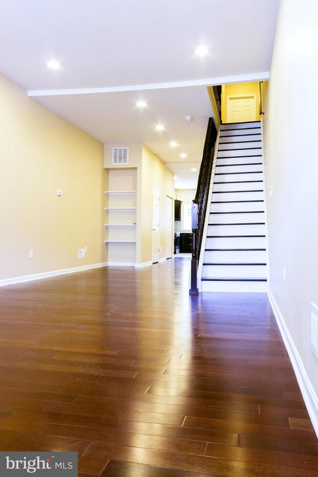 821 N Patterson Park Ave, Baltimore, MD 21205 - photo 4