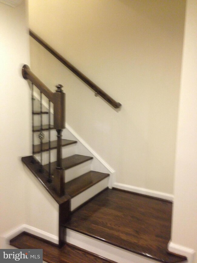 42612 Smokey Embers Terrace, Sterling, VA 20166 - photo 5