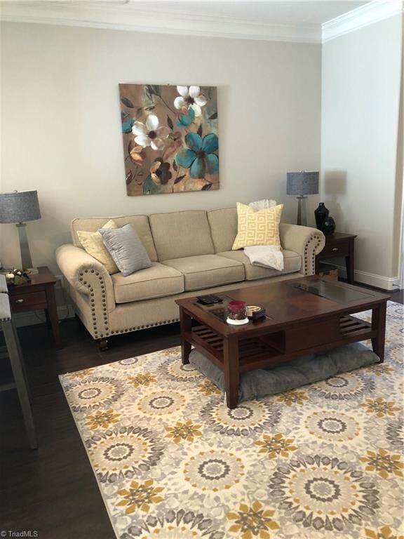 672 Stags Leap Ct, High Point, NC 27265 - photo 5