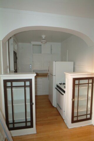 2612 W Montrose Ave unit 1-S, Chicago, IL 60618 - photo 7