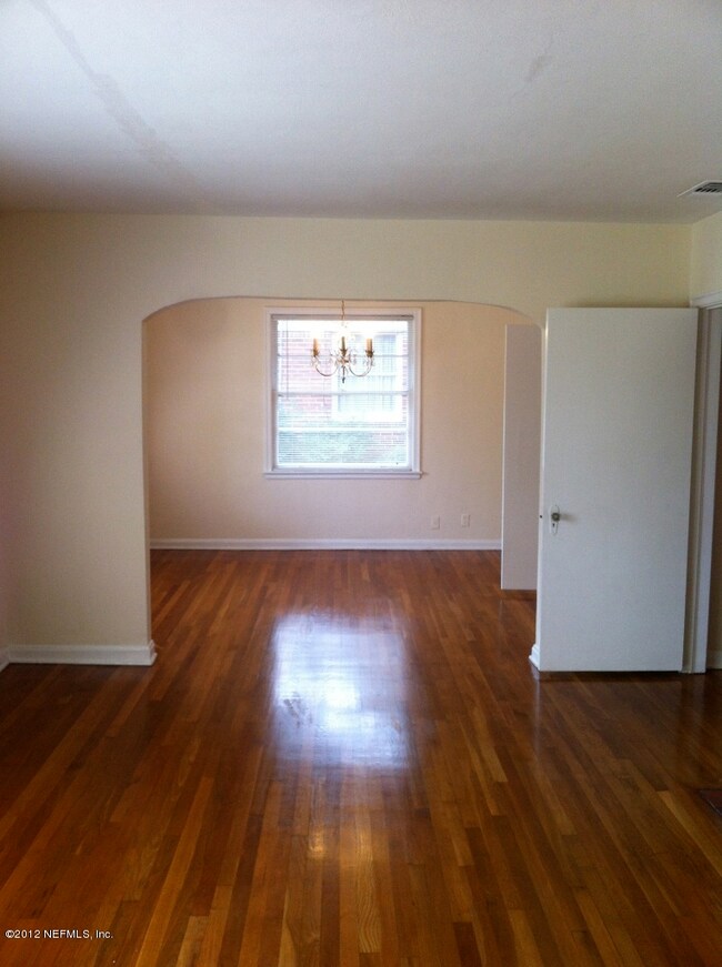 1230 Lechlade St, Jacksonville, FL 32205 - photo 7
