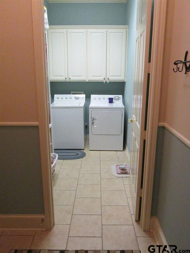 2310 Dietz Ln, Tyler, TX 75701 - photo 5