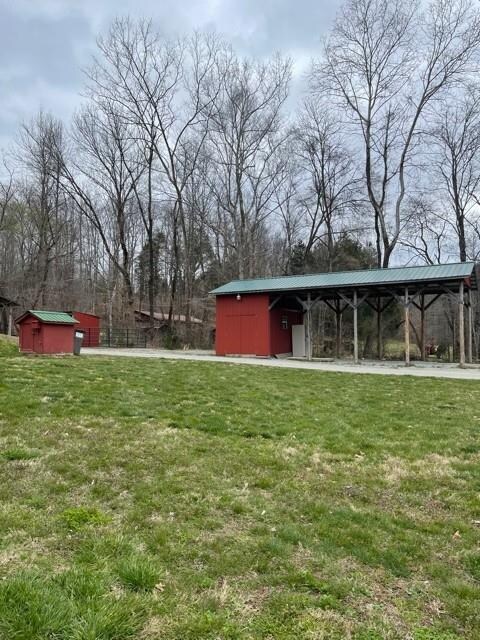 1425 Cotton Branch Rd, Linden, TN 37096 - photo 4