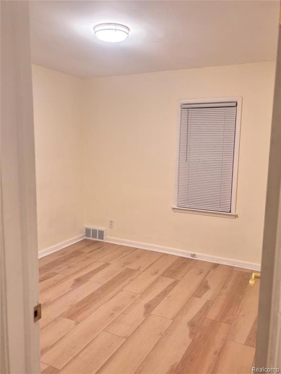 16267 Edmore Dr, Detroit, MI 48205 - photo 4