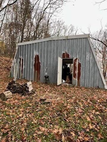 710 East St, Danville, OH 43014 - photo 2