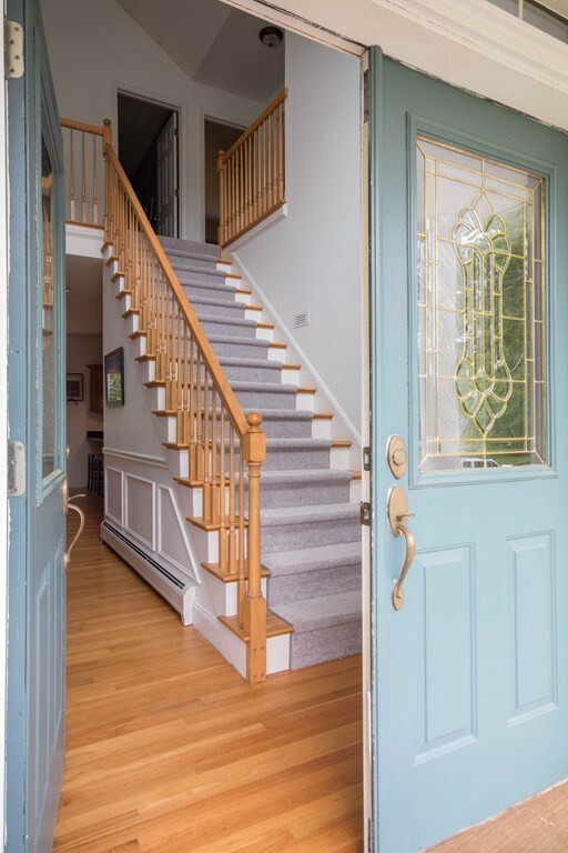 5 Hyde Park Cir, Londonderry, NH 03053 - photo 5