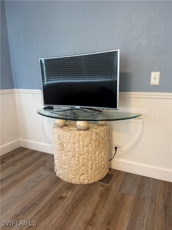 2591 Cay Cove, Matlacha, FL 33993 - photo 6