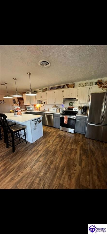 1118 S Walnut St, Upton, KY 42784 - photo 2