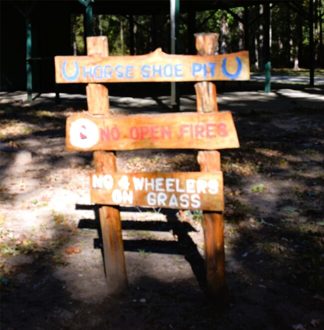 Recreational areas include horseshoes!