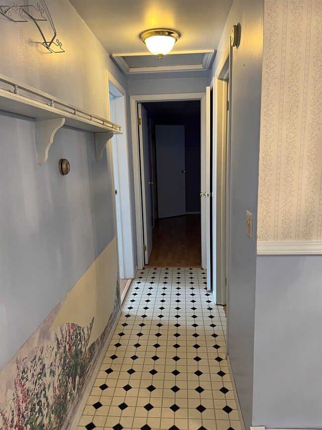 142 Windsor Way, Center Barnstead, NH 03225 - photo 7