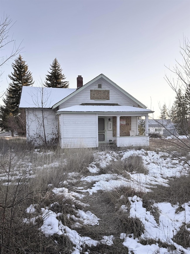 118 E 3rd St, Deer Park, WA 99006 - photo 2