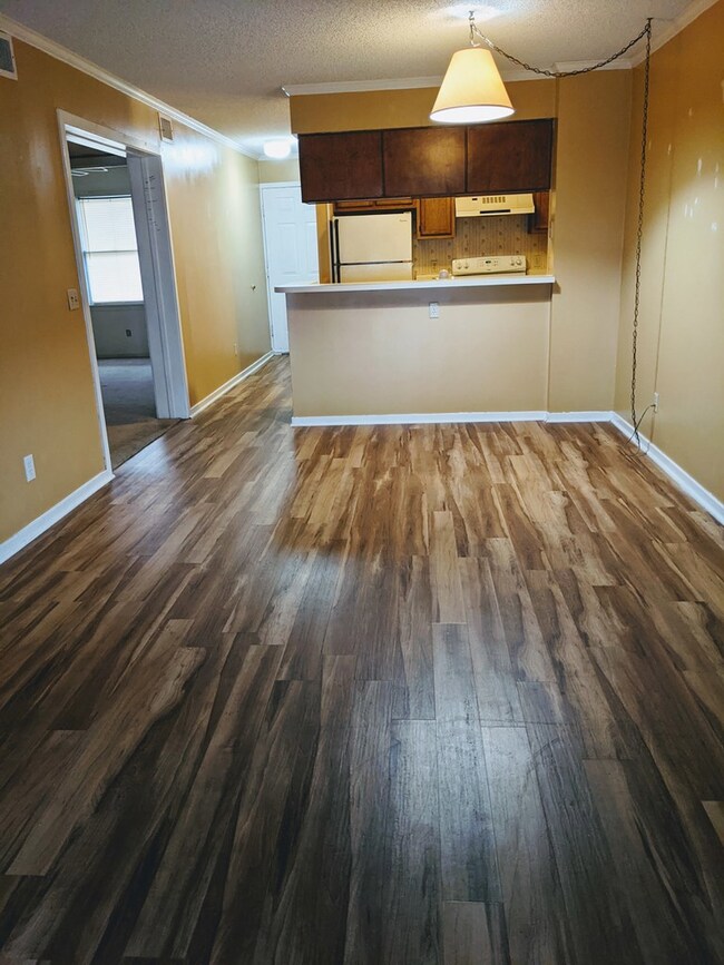 Living/Dining Combo