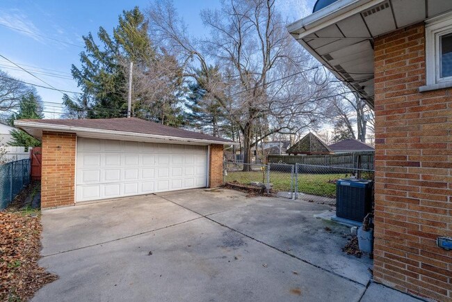 7031 Olcott Ave, Hammond, IN 46323 | Homes.com