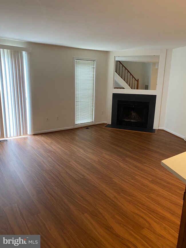 1707 Whisperhill Dr, Reston, VA 20194 - photo 2