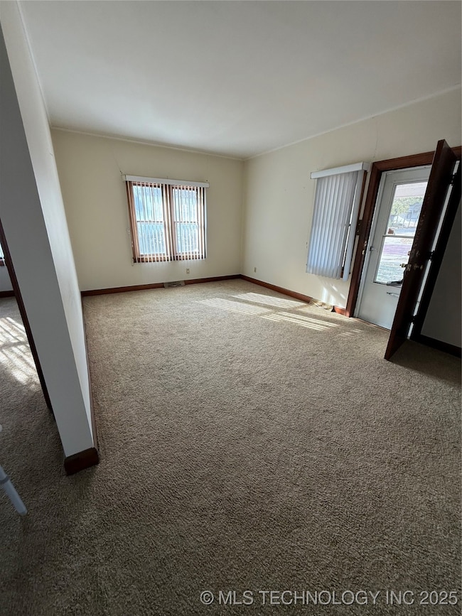 132 S 5th St, Fairfax, OK 74637 - photo 5