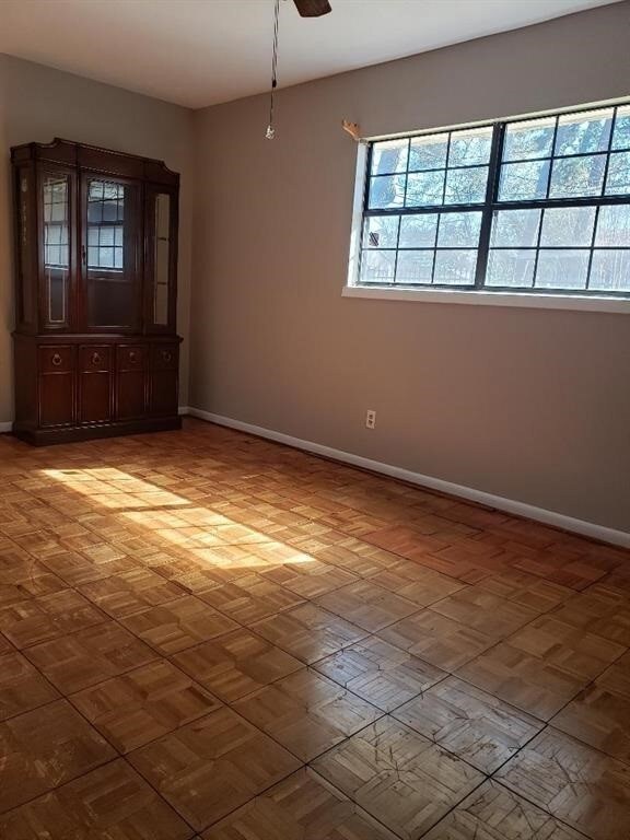 10522 Royal Oaks Dr, Houston, TX 77016 - photo 6