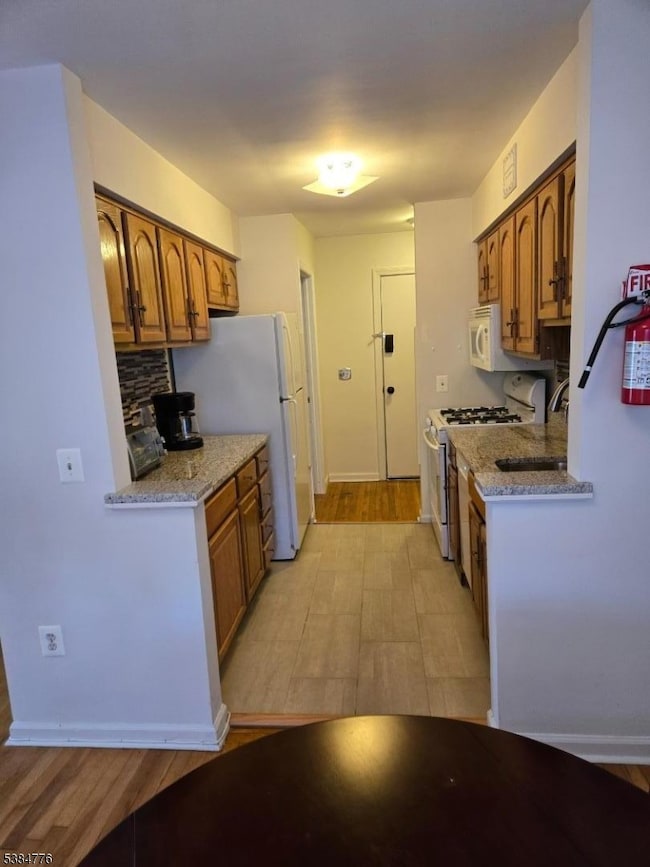 565 Grove St unit 15, Clifton, NJ 07013 - photo 4