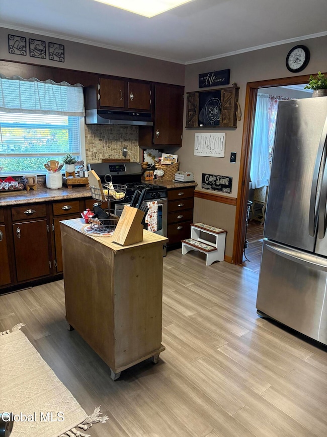 54 Ten Broeck Ave, Hudson, NY 12534 - photo 3