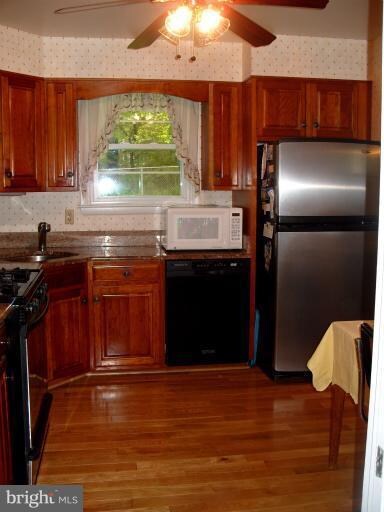 2022 Rollingwood Rd, Catonsville, MD 21228 - photo 7