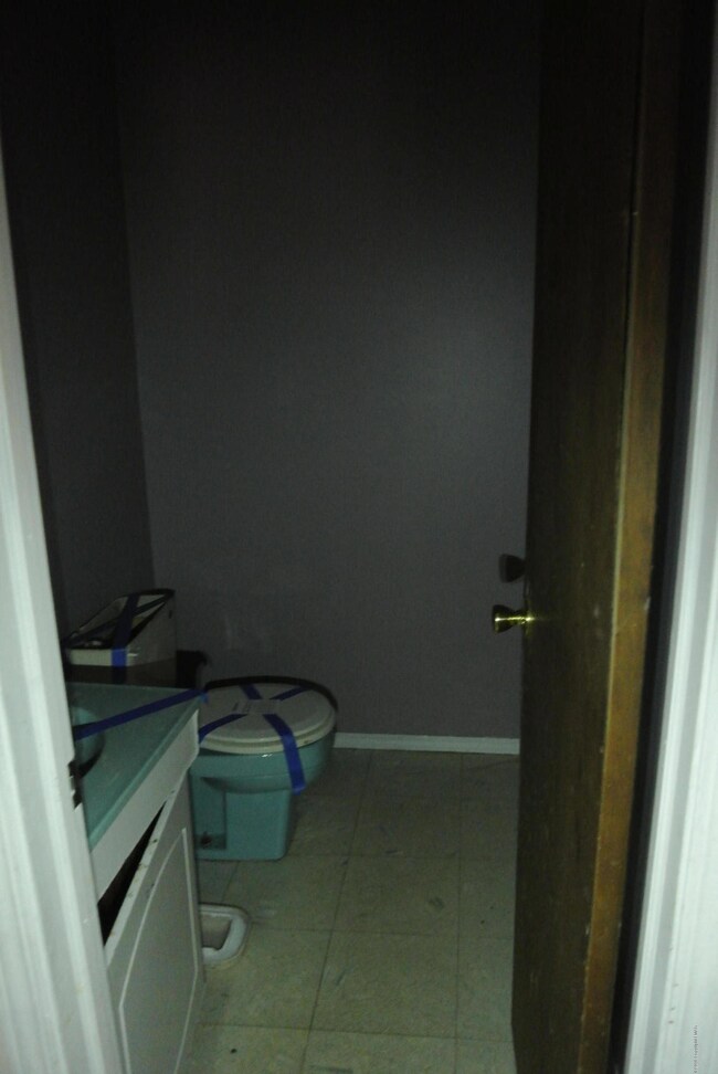 8574 Bumble Bee Way, Tobyhanna, PA 18466 - photo 4