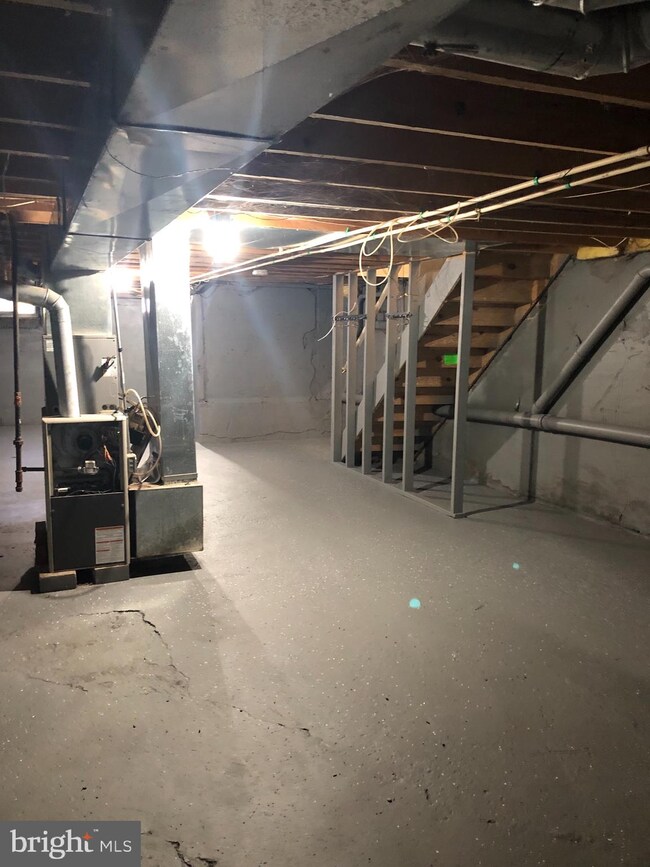 3041 Mickle St, Camden, NJ 08105 - photo 7