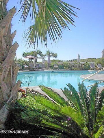 TOC heated ocean pool