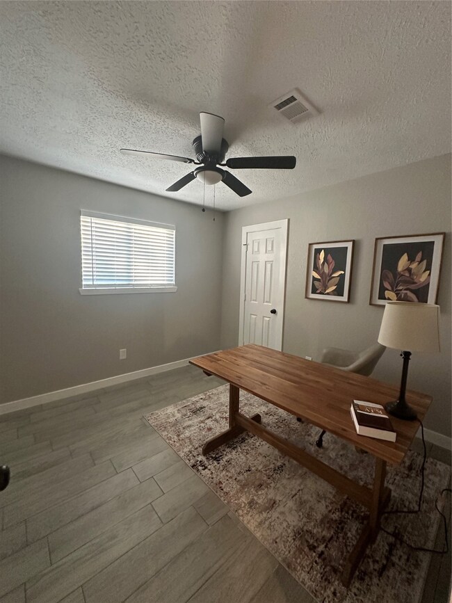 9803 Moa Ct, Conroe, TX 77385 - photo 7