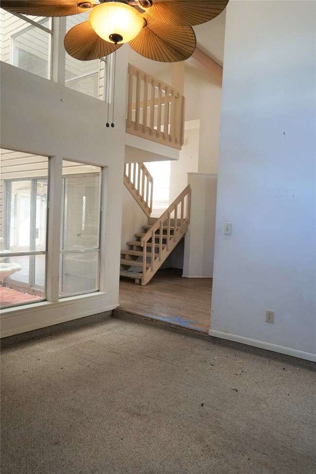 7818 Antoine Dr, Houston, TX 77088 - photo 7