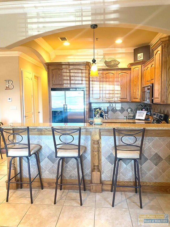 106 W Capricorn Dr unit B, South Padre Island, TX 78597 - photo 4