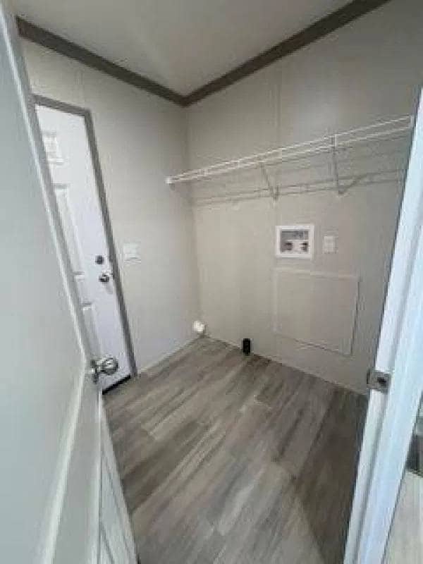 328 W 53rd St unit 11, Anderson, IN 46013 - photo 5