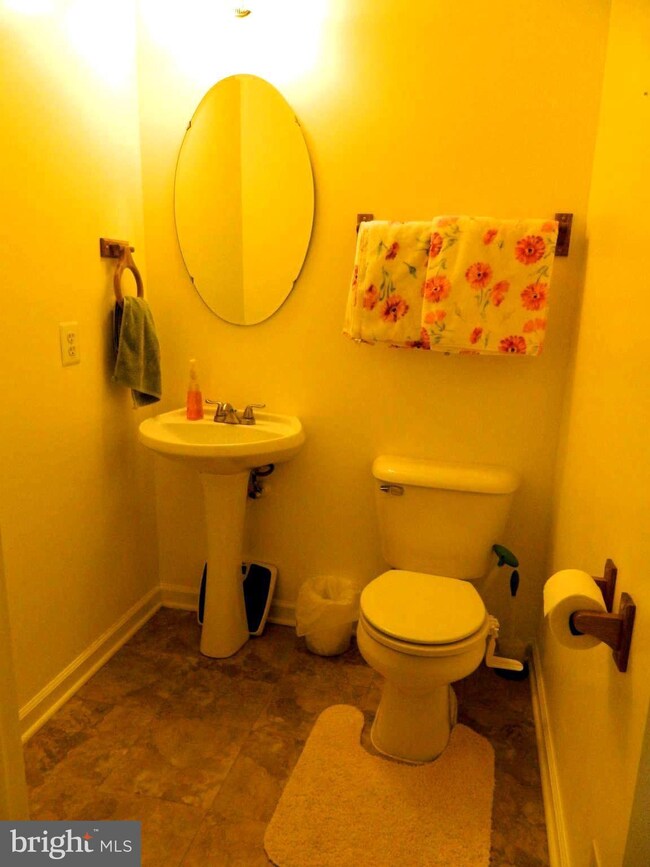 8243 Vermont Place, Manassas, VA 20111 - photo 5