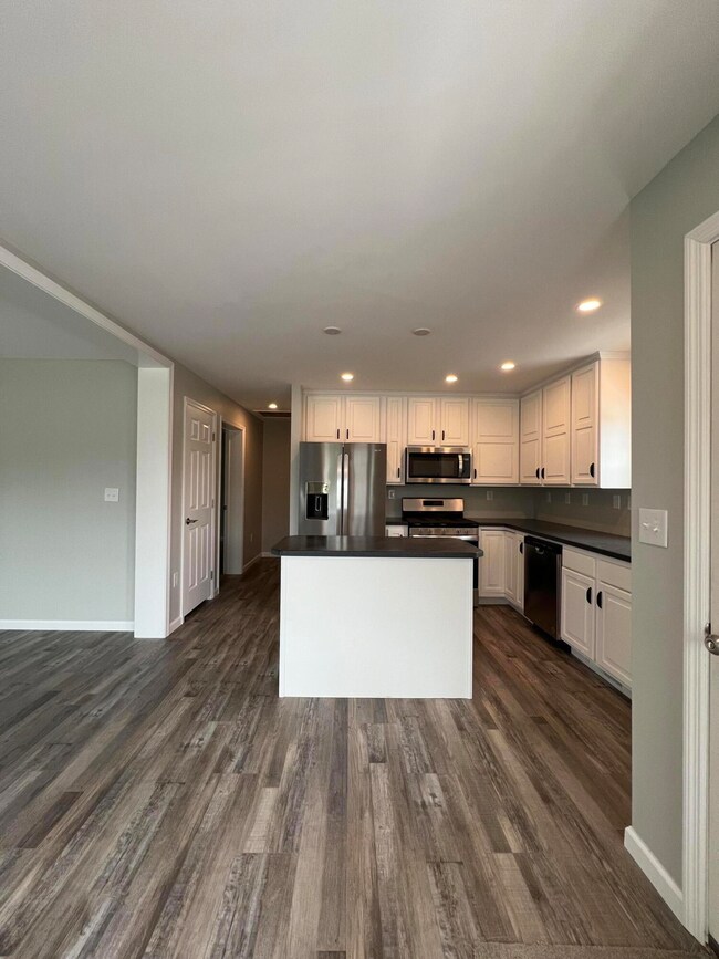 13 Mathew Way, Scarborough, ME 04074 - photo 5