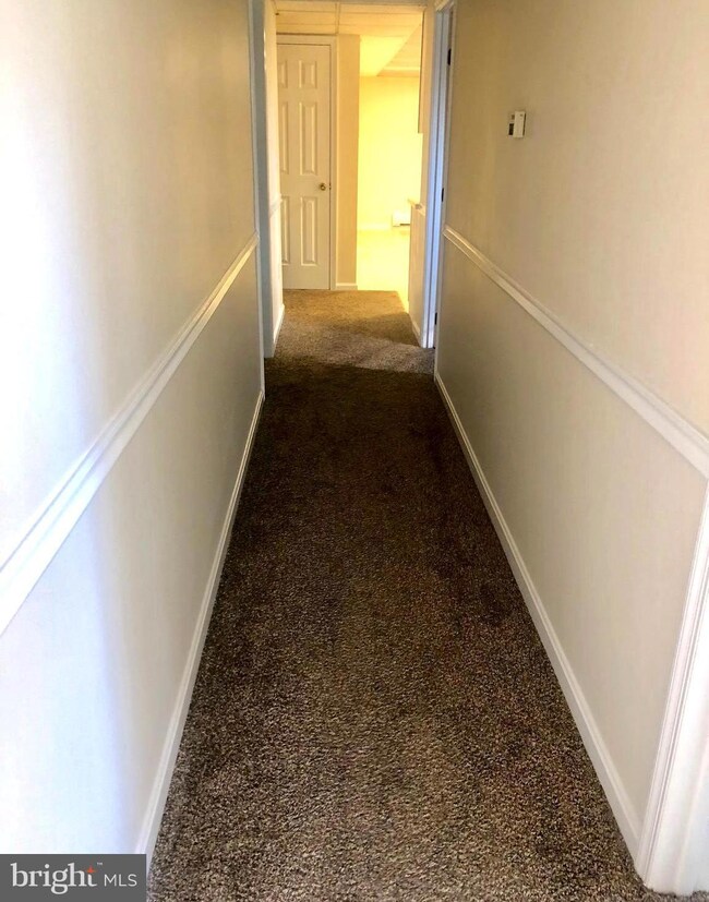 601 Barton Rd, Edgewater, MD 21037 - photo 5