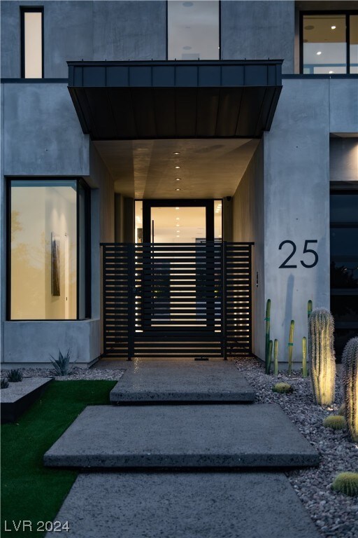 25 Grey Owl Ct, Las Vegas, NV 89135 - photo 4