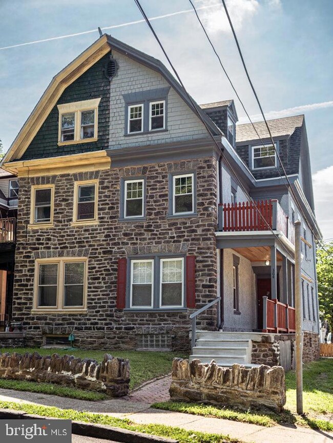 364 E Church Ln, Philadelphia, PA 19144 - photo 2