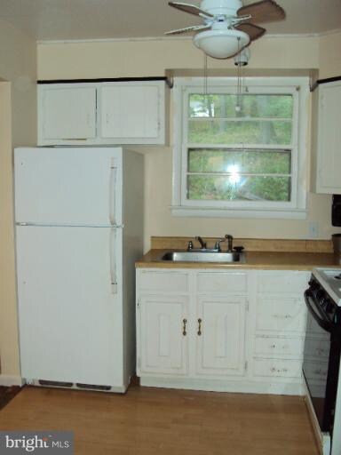 4913 Braddock Rd, Temple Hills, MD 20748 - photo 4