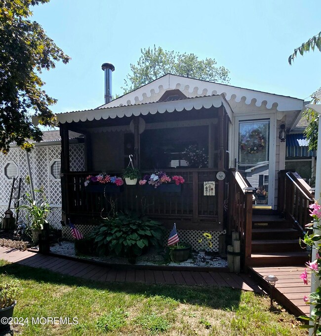 Screened Porch