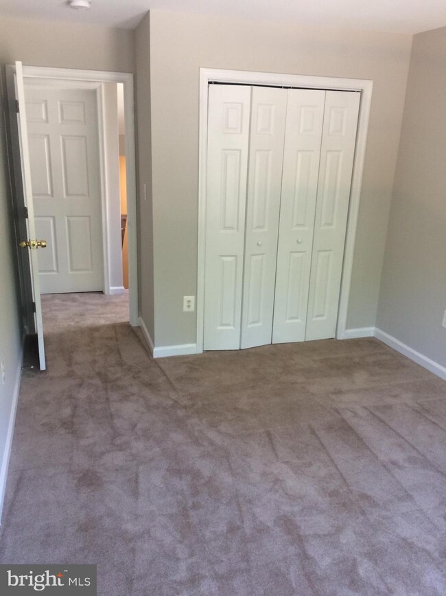 8313 Green Heron Way unit 14, Lorton, VA 22079 - photo 7