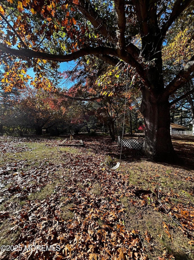 94 Topanemus Ln, Freehold, NJ 07728 - photo 3
