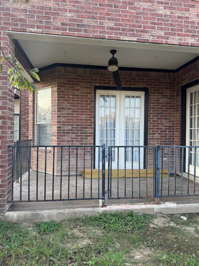 unlisted-address, Rosharon, TX 77583 - photo 2