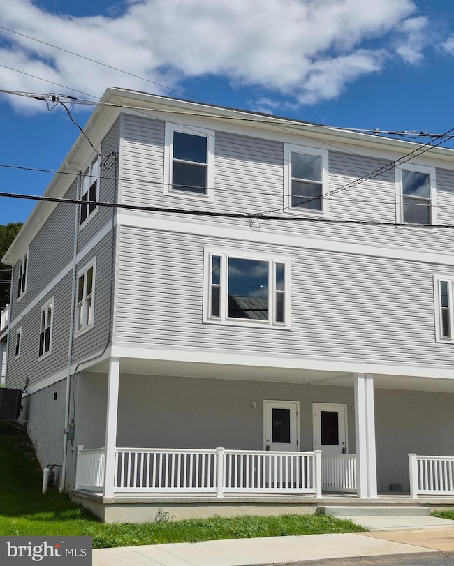 257 S 4th St, Hamburg, PA 19526 - photo 3