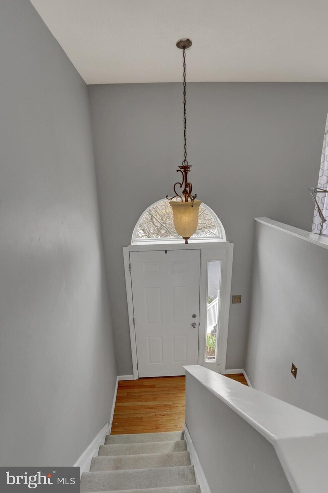 313 Lincoln Ave, Harrisburg, PA 17111 - photo 4