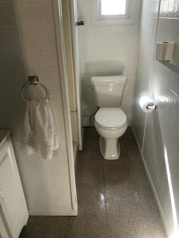 212 1st Ave, Woonsocket, RI 02895 - photo 4