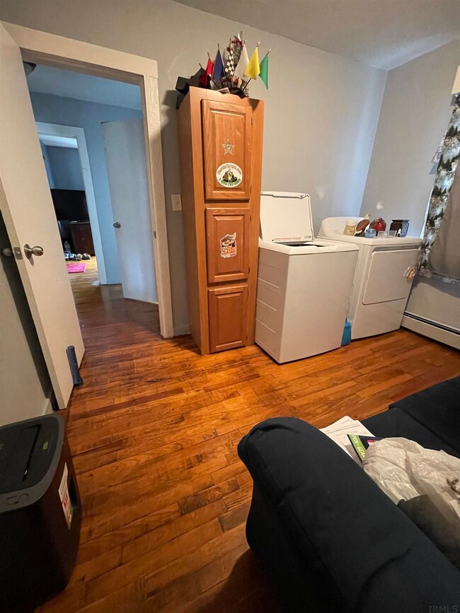 334 W 19th St, Auburn, IN 46706 - photo 3