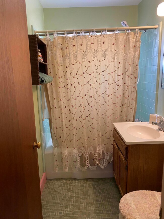 7503 Matamoros Dr, El Paso, TX 79915 - photo 6