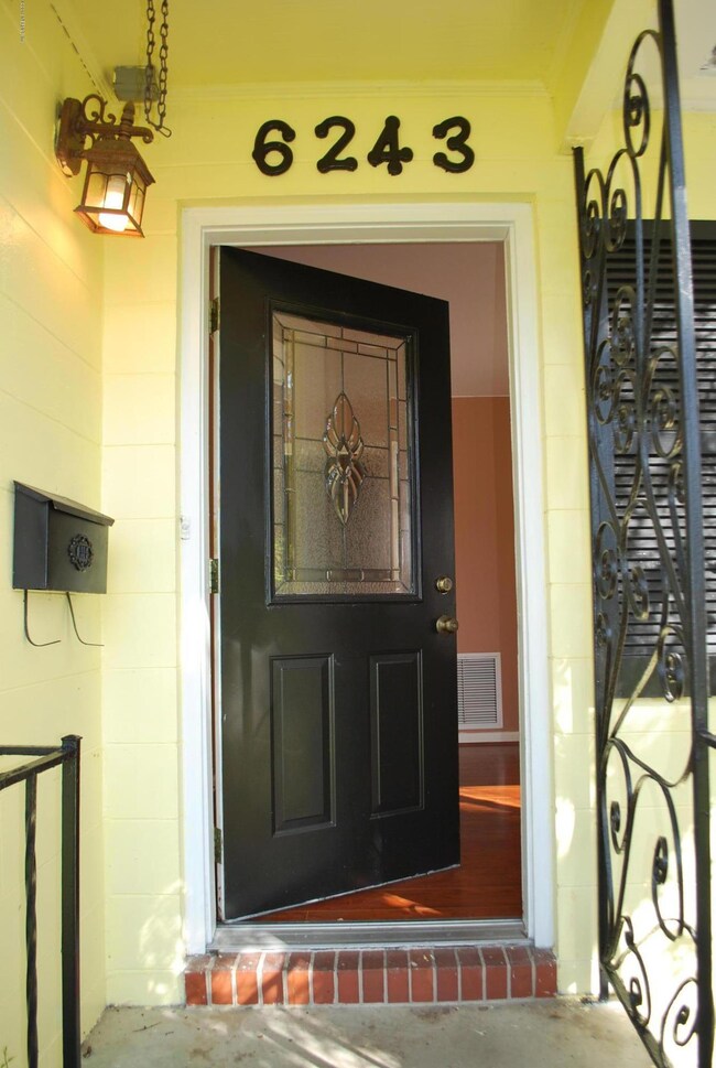 6243 Graves St, Jacksonville, FL 32210 - photo 2