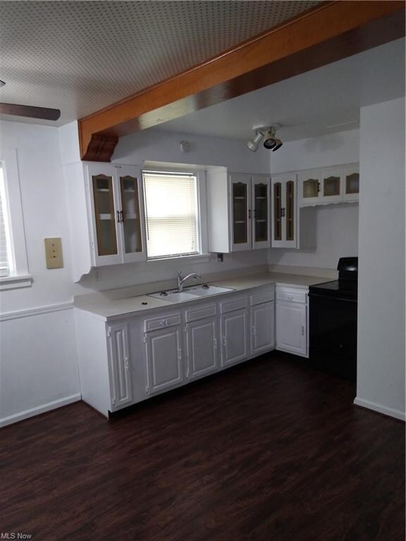 eat in kitchen