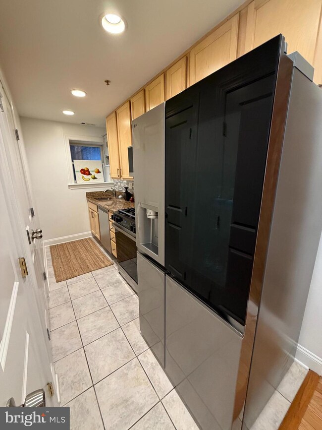 1827 1st St NW unit 1, Washington, DC 20001 - photo 5